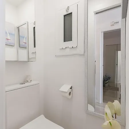 Apartment Uhc Rodas *